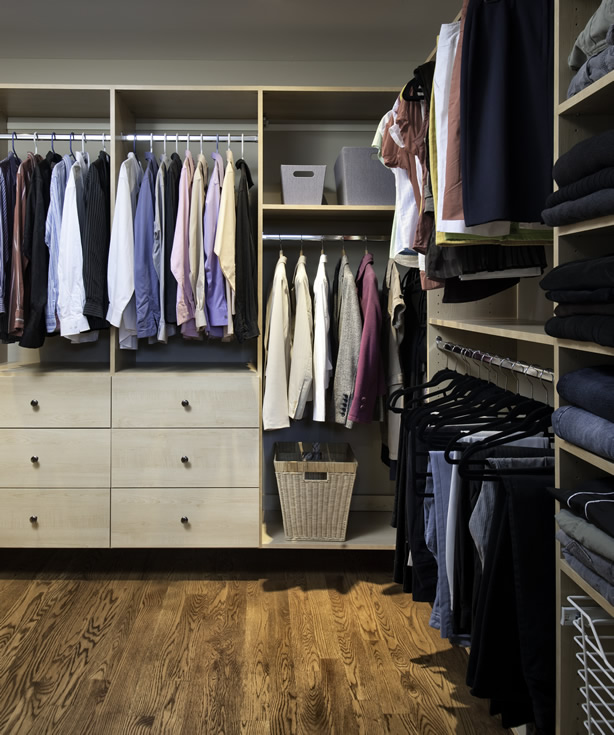 Maximize Your Reach in Closet Space With These 10 Tips
